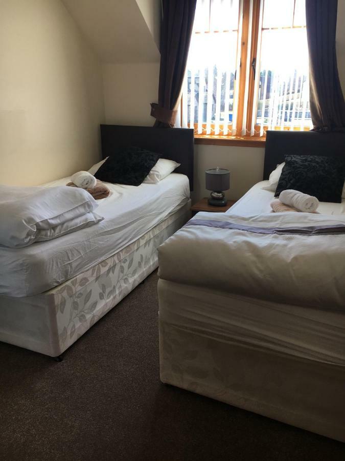 Cairngorm Mountain View Apartment Aviemore Bagian luar foto
