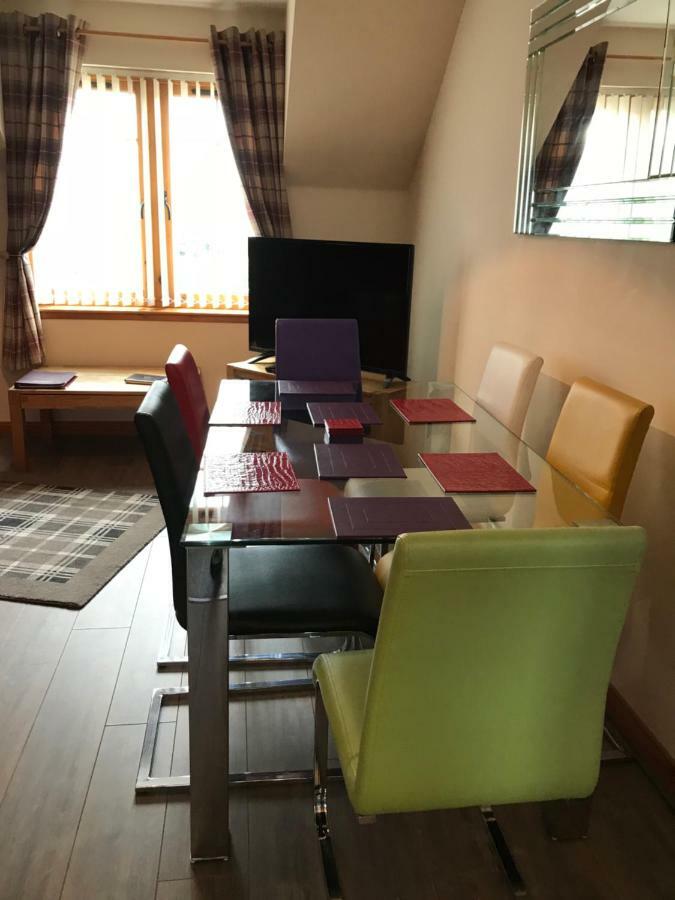 Cairngorm Mountain View Apartment Aviemore Bagian luar foto